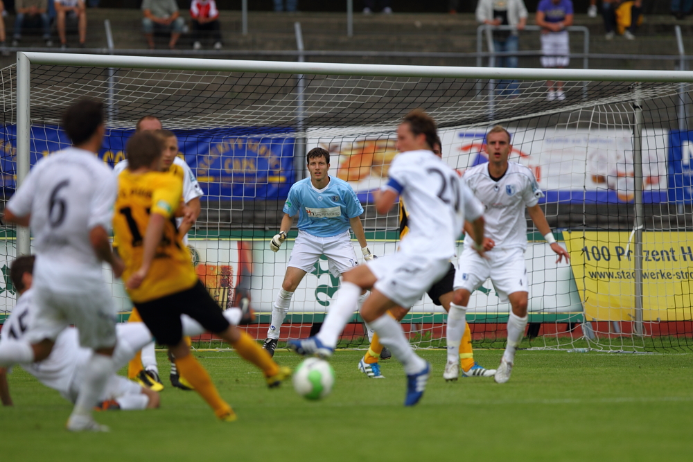 IMAGE: http://www.ogbamudu.de/web/media/potn/1DI40290.JPG