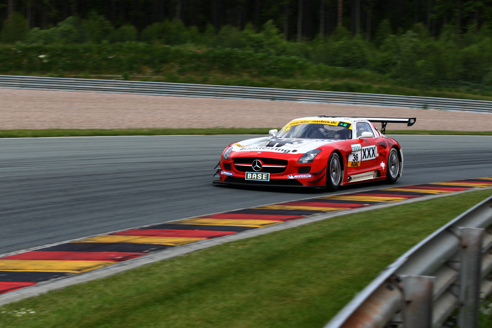 IMAGE: http://www.ogbamudu.de/web/media/potn/1DI40961.jpg