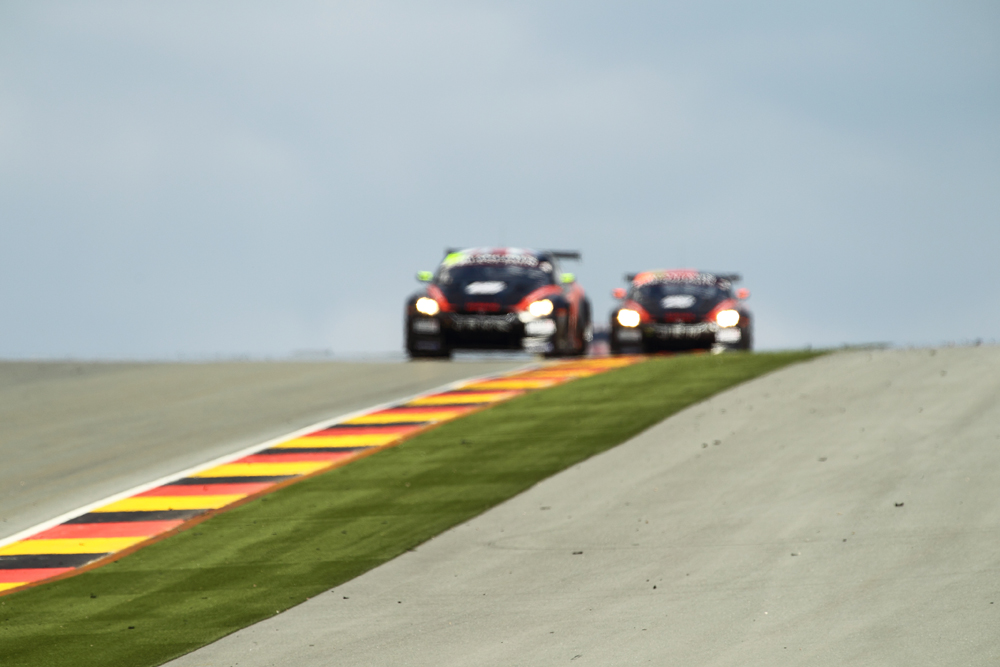 IMAGE: http://www.ogbamudu.de/web/media/potn/1DI47062300.jpg