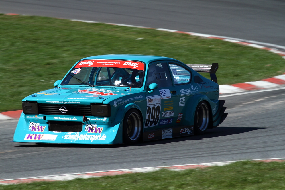 IMAGE: http://www.ogbamudu.de/web/media/potn/a10.JPG