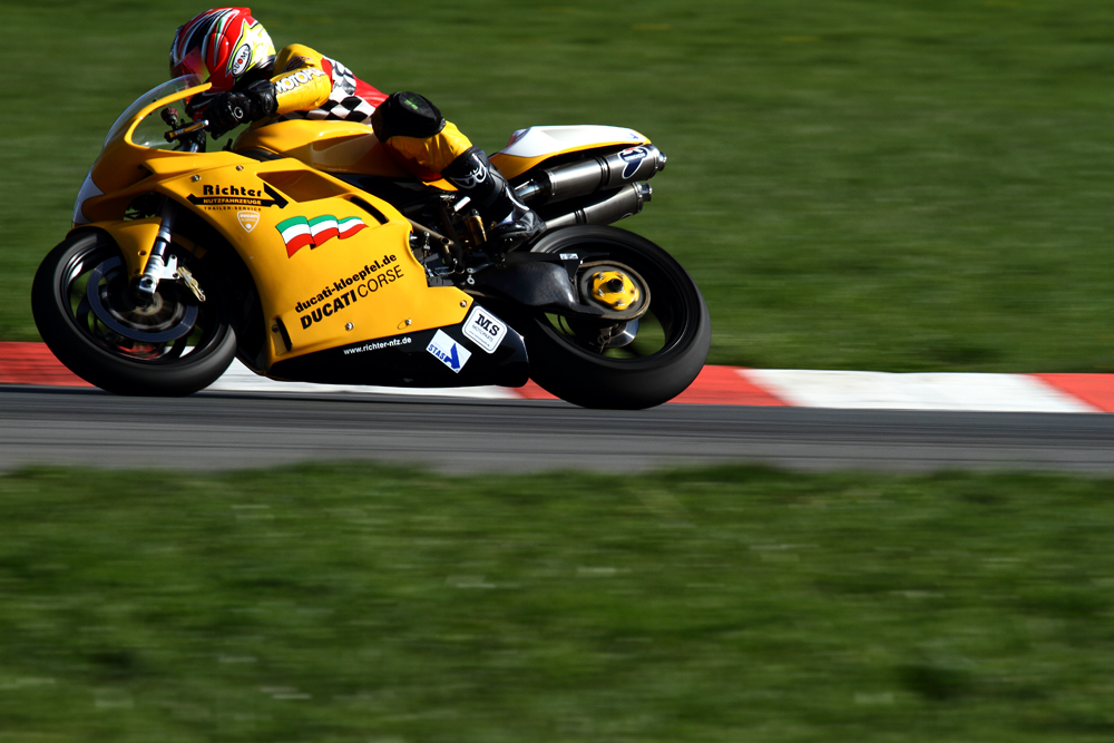 IMAGE: http://www.ogbamudu.de/web/media/potn/m1.jpg