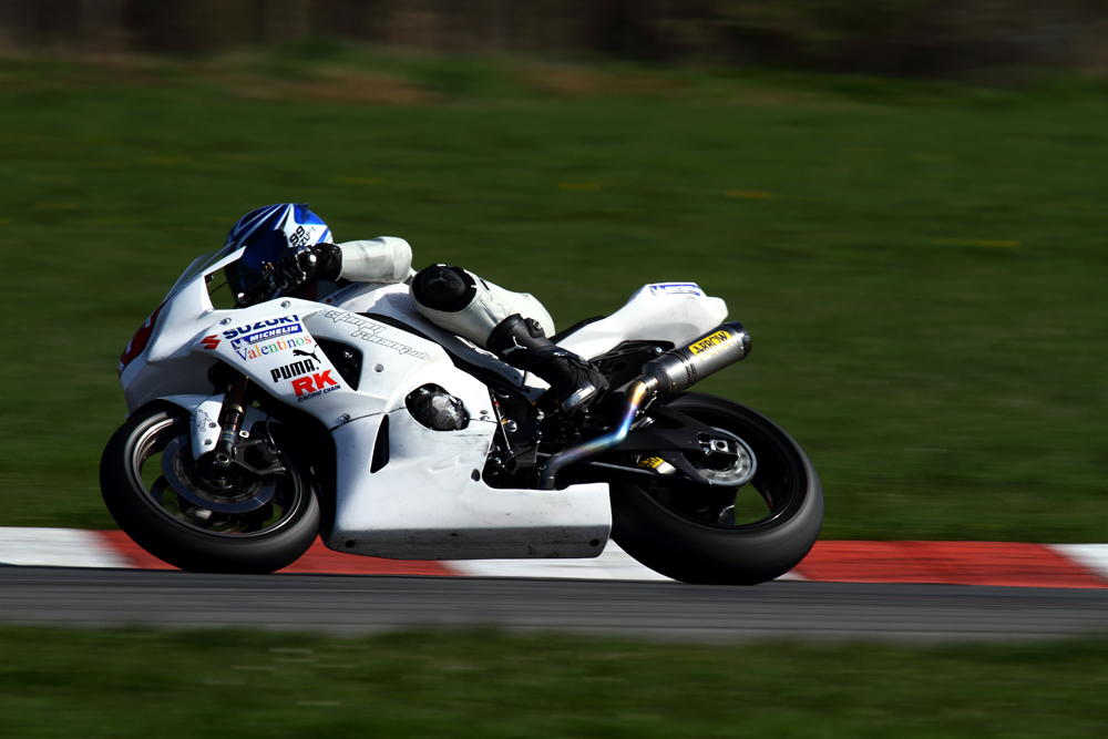 IMAGE: http://www.ogbamudu.de/web/media/potn/m2.jpg