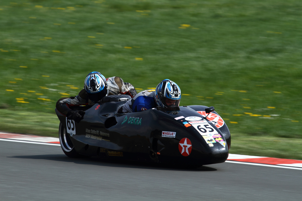 IMAGE: http://www.ogbamudu.de/web/media/potn/s10.jpg