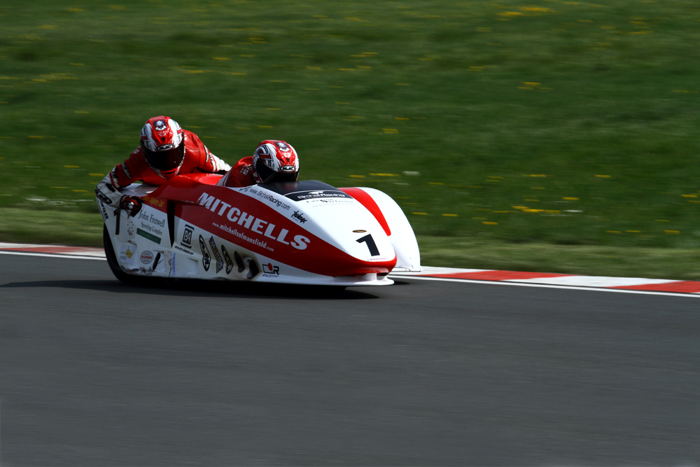 IMAGE: http://www.ogbamudu.de/web/media/potn/s8.jpg